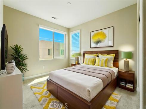 186  Stellar  , Irvine, CA