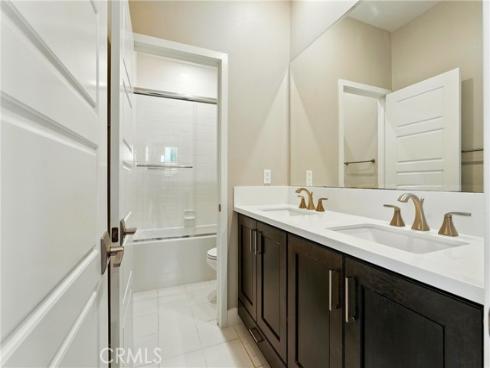 186  Stellar  , Irvine, CA