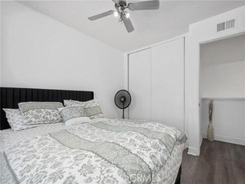 26  Helena  69 , Irvine, CA