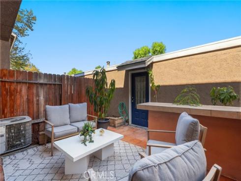 26  Helena  69 , Irvine, CA