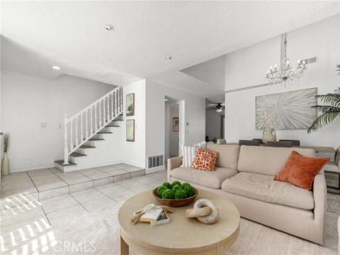 26  Helena  69 , Irvine, CA