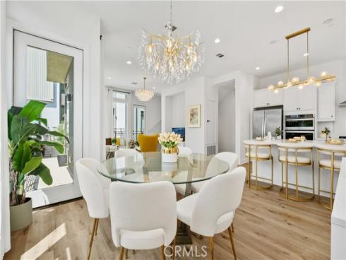 154  Keeper  , Irvine, CA