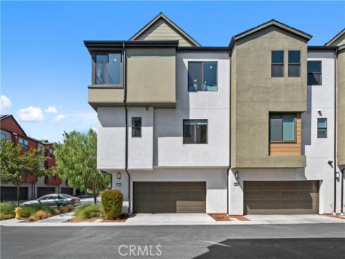 154  Keeper  , Irvine, CA