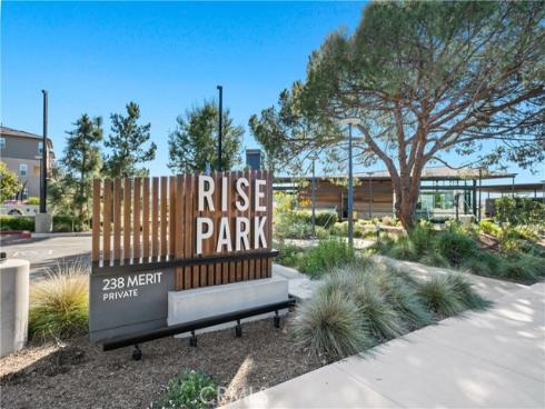 154  Keeper  , Irvine, CA