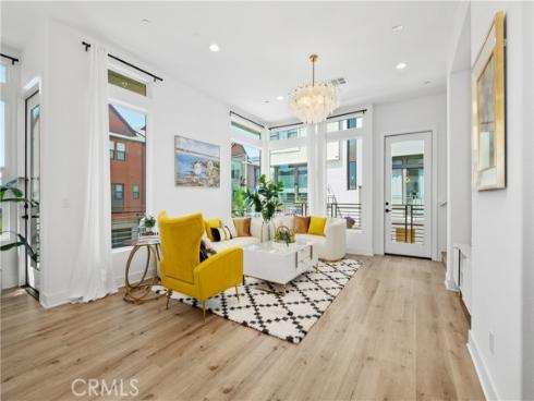 154  Keeper  , Irvine, CA