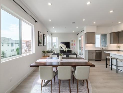 155  Sash  , Irvine, CA