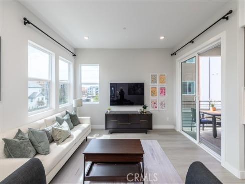 155  Sash  , Irvine, CA