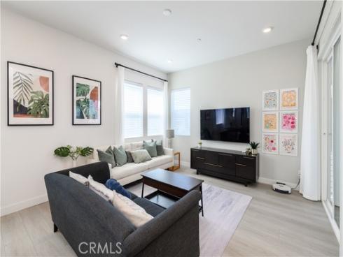 155  Sash  , Irvine, CA