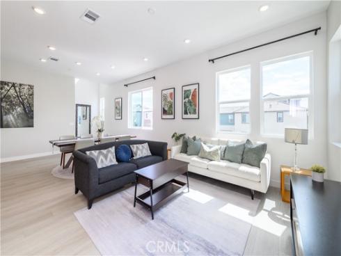 155  Sash  , Irvine, CA