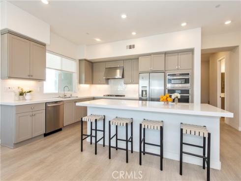 155  Sash  , Irvine, CA