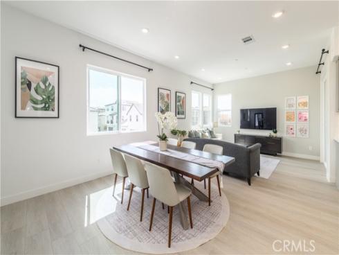 155  Sash  , Irvine, CA