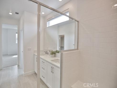 187  Junco  , Irvine, CA