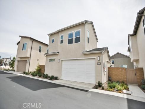 187  Junco  , Irvine, CA