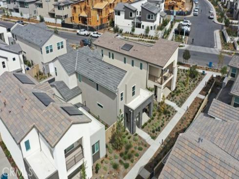 187  Junco  , Irvine, CA