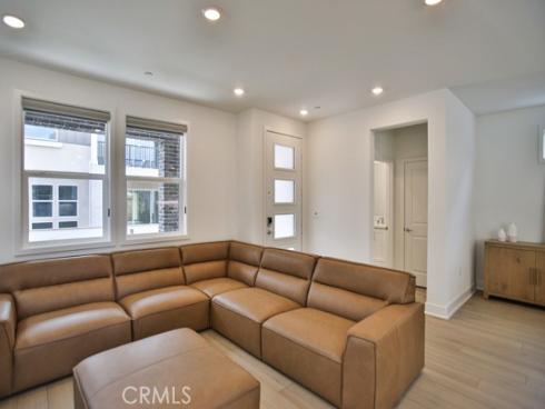 187  Junco  , Irvine, CA