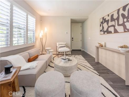 134  Milky Way  , Irvine, CA