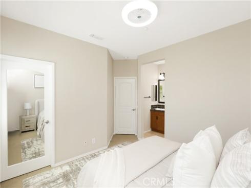 23  Crosspointe  , Irvine, CA