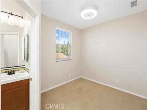 23  Crosspointe  , Irvine, CA