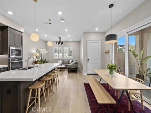 163  Crossover  , Irvine, CA