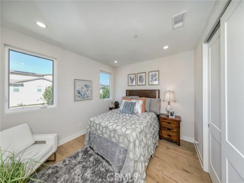 66  Bolide  , Irvine, CA