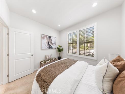 54  Jade Flower  , Irvine, CA