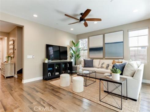 214  Gaspar  , Irvine, CA