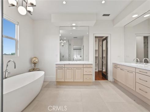 113  Bottlebrush  , Irvine, CA