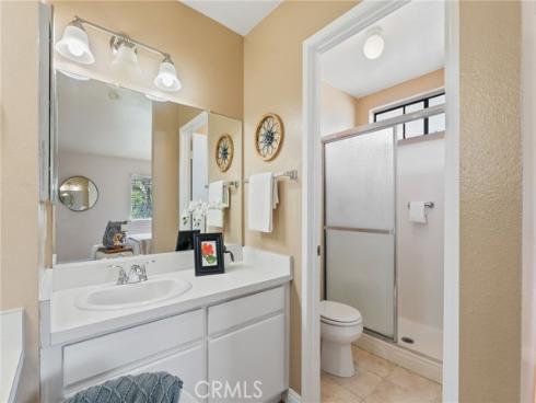 69  Tarocco  , Irvine, CA