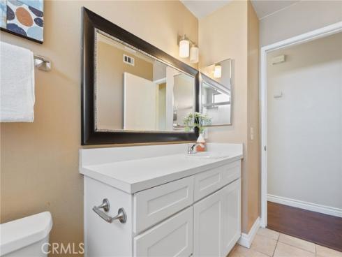 69  Tarocco  , Irvine, CA