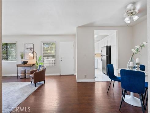 69  Tarocco  , Irvine, CA