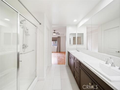 87  Waldorf  , Irvine, CA