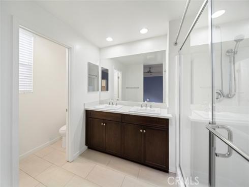 87  Waldorf  , Irvine, CA