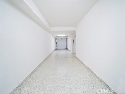 87  Waldorf  , Irvine, CA