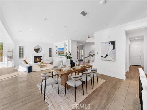 111  great oak  , Irvine, CA