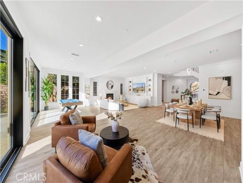 111  great oak  , Irvine, CA