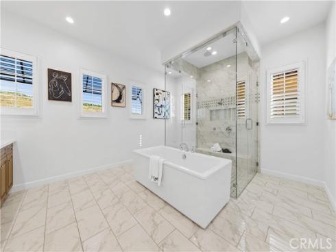 111  great oak  , Irvine, CA