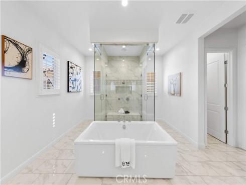 111  great oak  , Irvine, CA