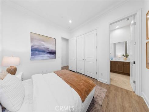 111  great oak  , Irvine, CA