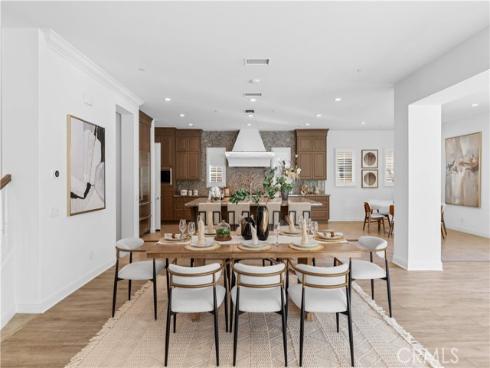 111  great oak  , Irvine, CA