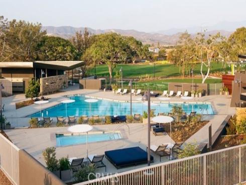 194  Carmine  , Irvine, CA