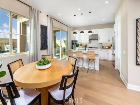 194  Carmine  , Irvine, CA