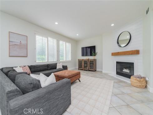 3  Birchwood  , Irvine, CA