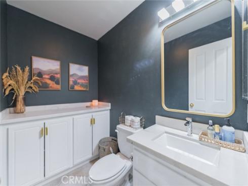 3  Birchwood  , Irvine, CA