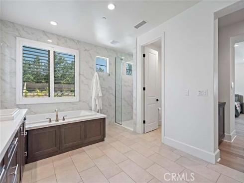 52  Pedigree  , Irvine, CA