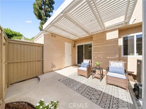 49  Thicket  36 , Irvine, CA