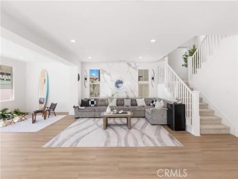 168  Somera  , Irvine, CA