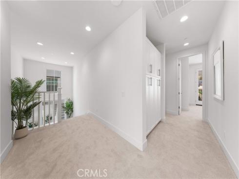 168  Somera  , Irvine, CA