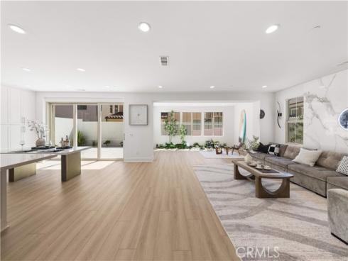 168  Somera  , Irvine, CA