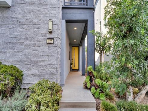 125  Allusion  , Irvine, CA