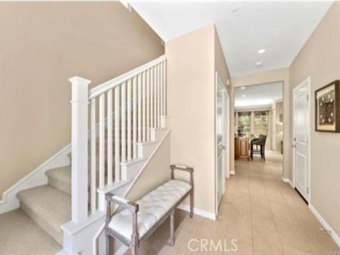 83  Bianco  , Irvine, CA